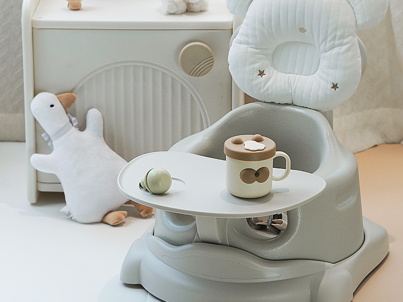 How To Choose A Safe Anti-Tip Baby High Chair？