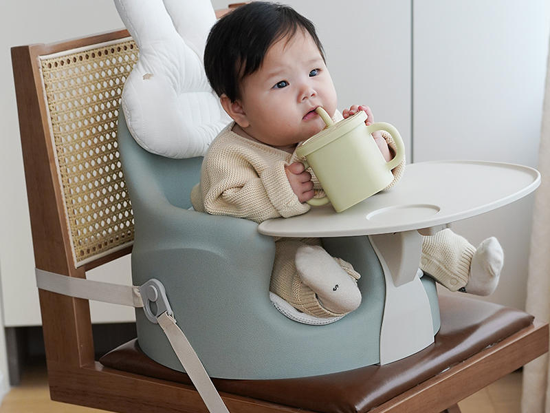 What Safety Hazards Should Be Considered When Using A Baby High Chair?