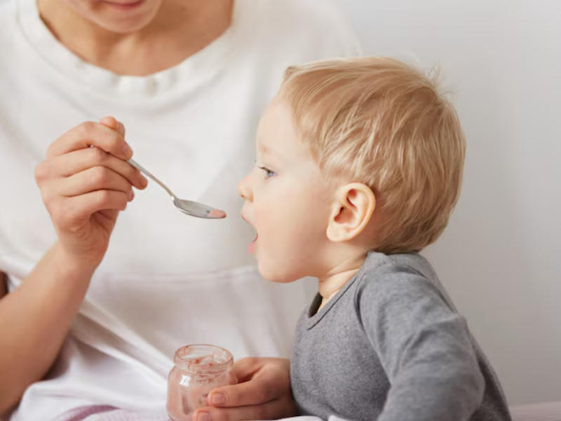 Removable Vs. Fixed High Chair Trays: Which Is Better for Everyday Use?